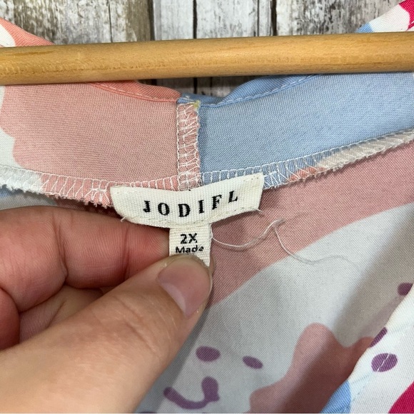 Jodifl Help You Out Fuchsia Pink Abstract Blouse - Picture 6 of 6